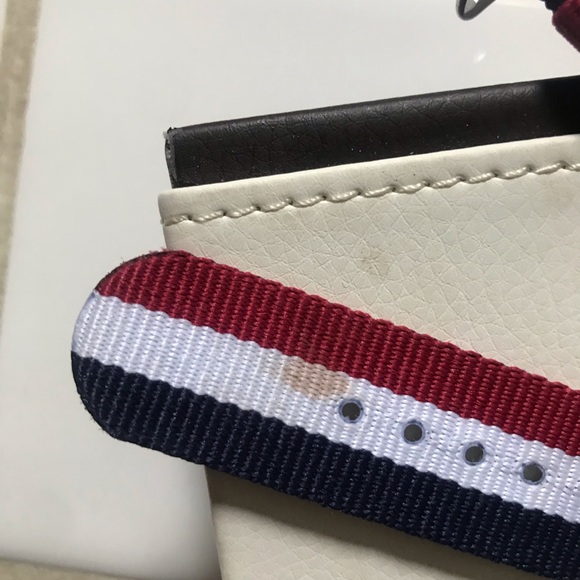 Classic Canterbury Watch Daniel Wellington - Picture 3 of 8